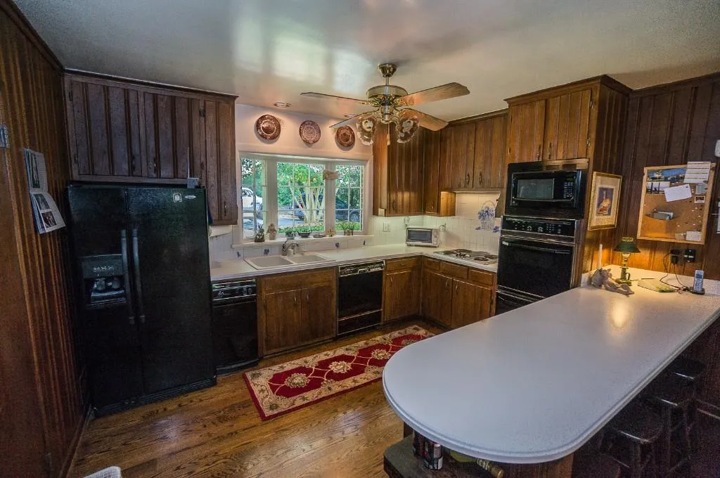 4632 Powers Ferry Road, Sandy Springs, Georgia 30327, 4 Bedrooms Bedrooms, ,5 BathroomsBathrooms,Residential,Sold,4632 Powers Ferry Road,5583934