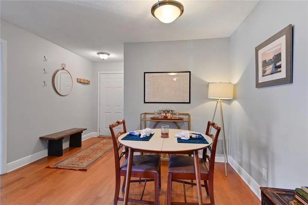 6203 Sante Fe Parkway, Atlanta, Georgia 30350, 2 Bedrooms Bedrooms, ,2 BathroomsBathrooms,Residential,Sold,6203 Sante Fe Parkway,6847644