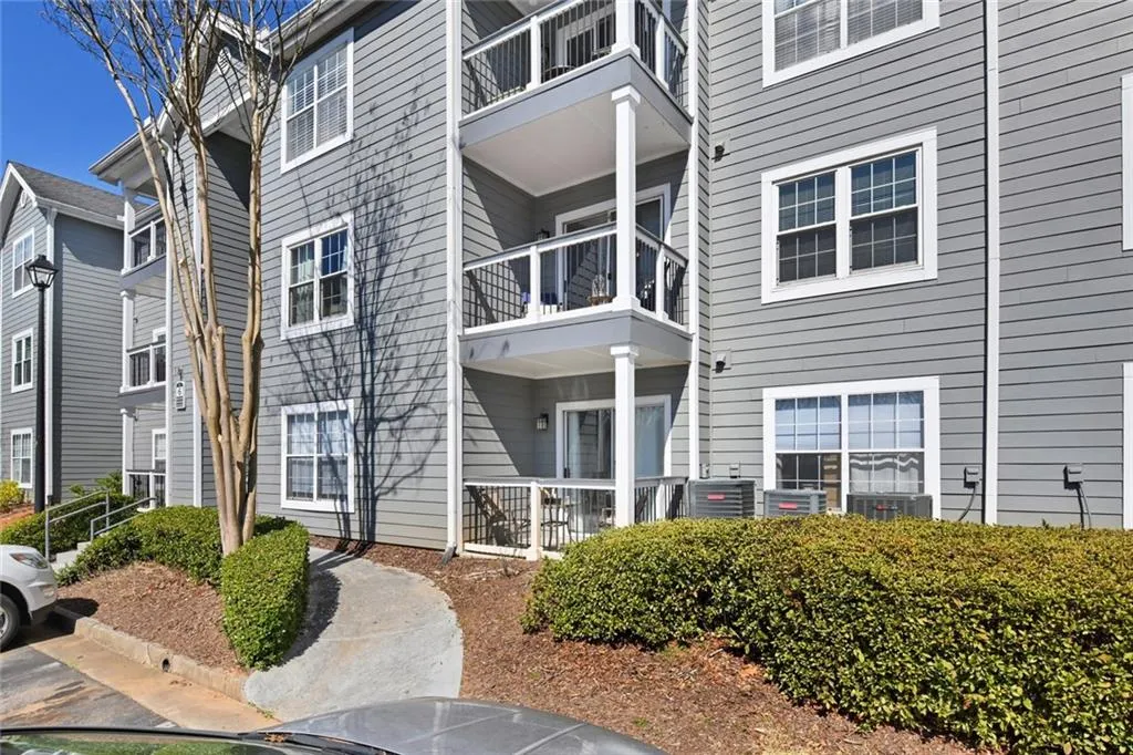 6203 Sante Fe Parkway, Atlanta, Georgia 30350, 2 Bedrooms Bedrooms, ,2 BathroomsBathrooms,Residential,Sold,6203 Sante Fe Parkway,6847644