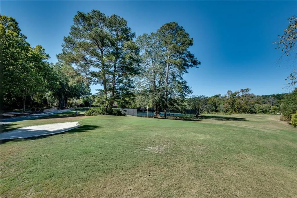 138 Elysian Way Nw, Atlanta, Georgia 30327, 2 Bedrooms Bedrooms, ,2 BathroomsBathrooms,Residential,For Sale,138 Elysian Way Nw,7667029