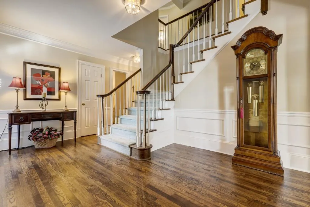 300 Cannady Court, Sandy Springs, Georgia 30350, 4 Bedrooms Bedrooms, ,3 BathroomsBathrooms,Residential,Sold,300 Cannady Court,6616471