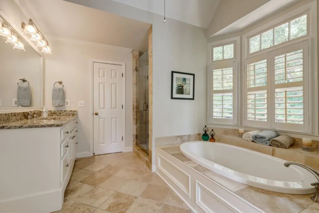 300 Cannady Court, Sandy Springs, Georgia 30350, 4 Bedrooms Bedrooms, ,3 BathroomsBathrooms,Residential,Sold,300 Cannady Court,6616471
