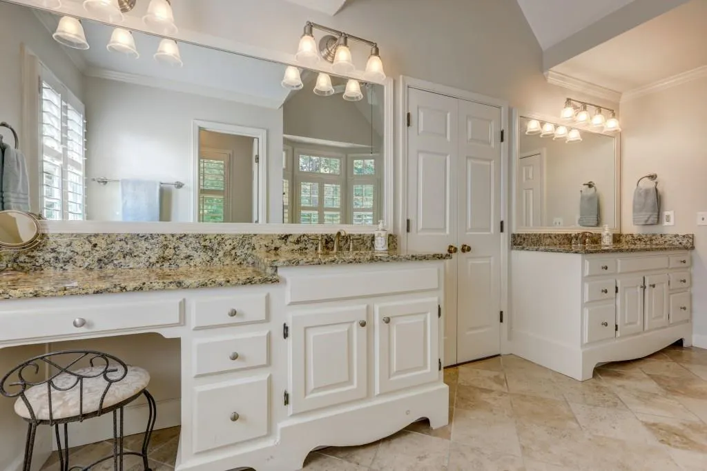 300 Cannady Court, Sandy Springs, Georgia 30350, 4 Bedrooms Bedrooms, ,3 BathroomsBathrooms,Residential,Sold,300 Cannady Court,6616471