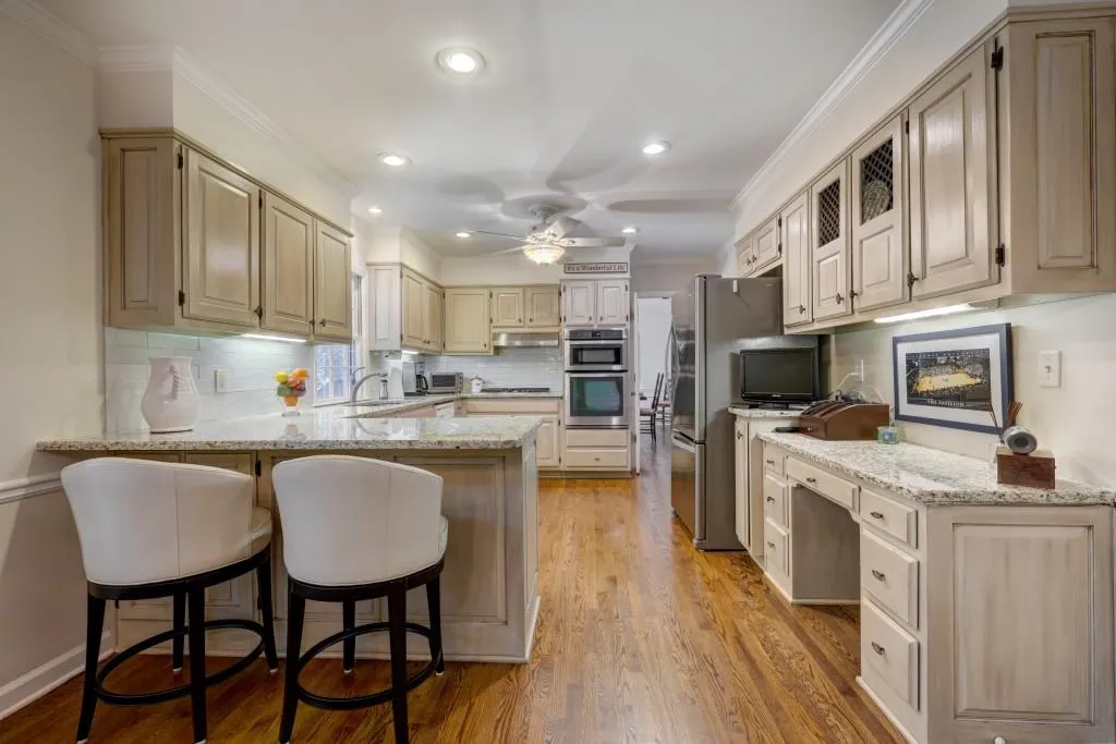 300 Cannady Court, Sandy Springs, Georgia 30350, 4 Bedrooms Bedrooms, ,3 BathroomsBathrooms,Residential,Sold,300 Cannady Court,6616471