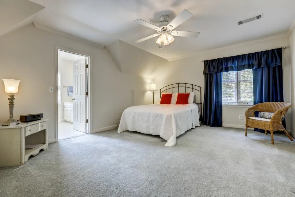 300 Cannady Court, Sandy Springs, Georgia 30350, 4 Bedrooms Bedrooms, ,3 BathroomsBathrooms,Residential,Sold,300 Cannady Court,6616471