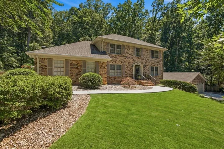330 Waverly Hall Drive, Roswell, Georgia 30075