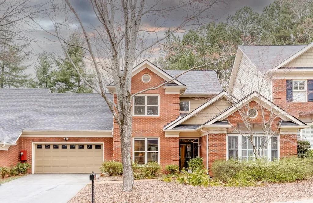 7155 Roswell Road Unit 38, Sandy Springs, Georgia 30328, 3 Bedrooms Bedrooms, ,2 BathroomsBathrooms,Residential,Sold,7155 Roswell Road Unit 38,6859674