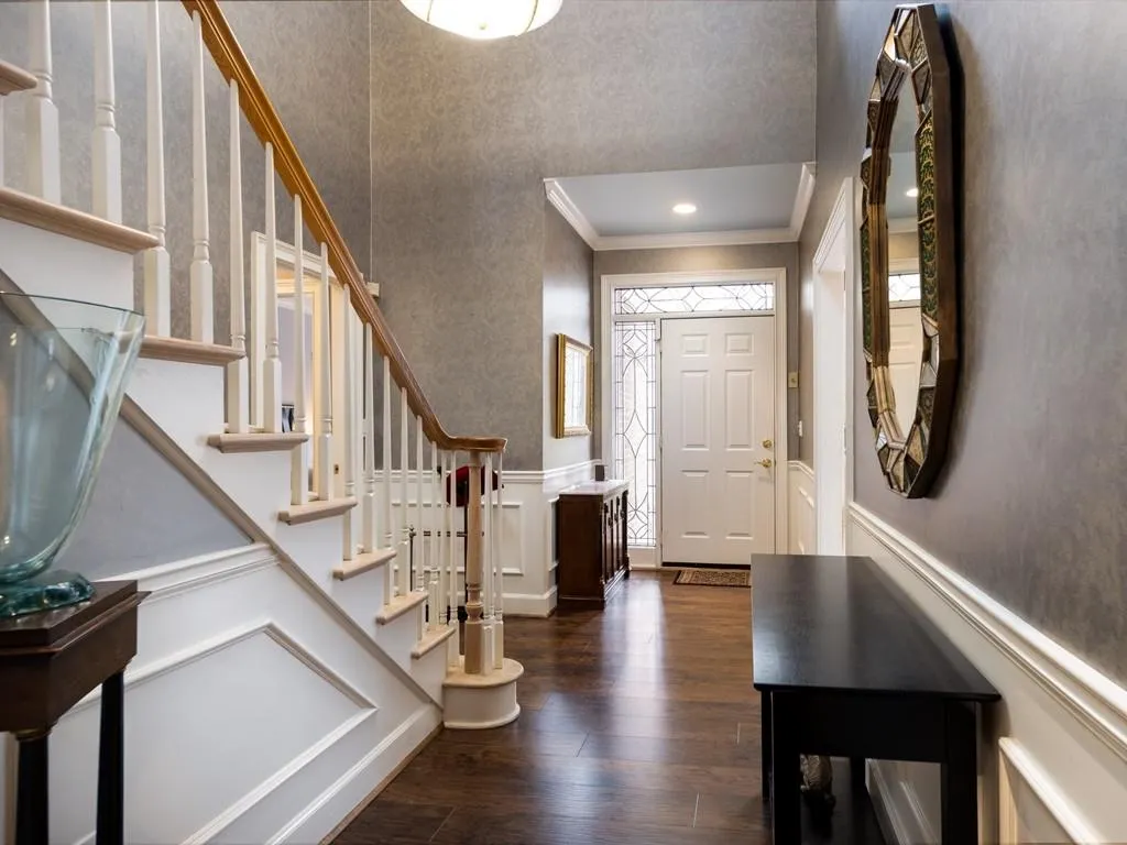 7155 Roswell Road Unit 38, Sandy Springs, Georgia 30328, 3 Bedrooms Bedrooms, ,2 BathroomsBathrooms,Residential,Sold,7155 Roswell Road Unit 38,6859674