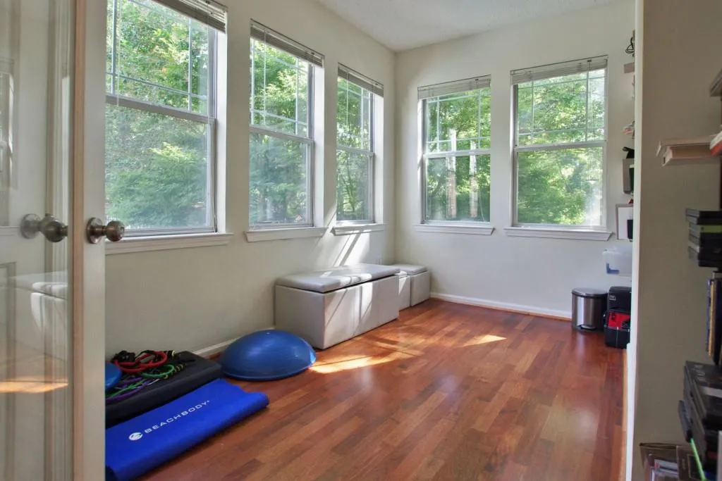 5559 Glenridge Drive Nw Unit 2202, Atlanta, Georgia 30342, 2 Bedrooms Bedrooms, ,1 BathroomBathrooms,Residential,Sold,5559 Glenridge Drive Nw Unit 2202,5922075