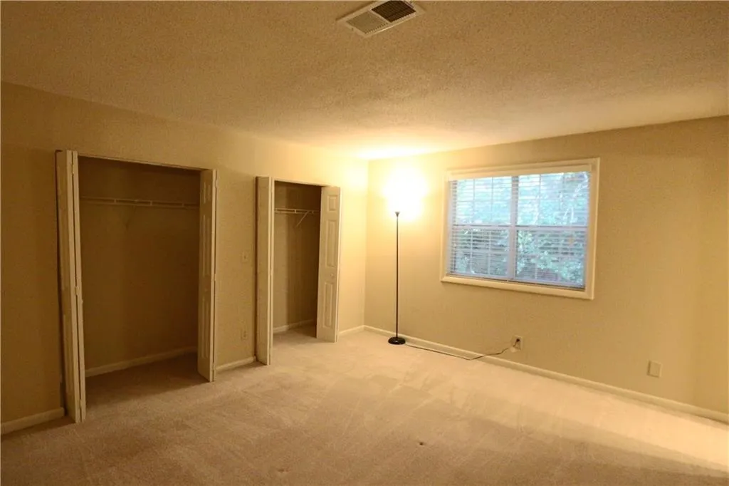 6900 Roswell Road Unit I2, Atlanta, Georgia 30328, 3 Bedrooms Bedrooms, ,2 BathroomsBathrooms,Residential,Sold,6900 Roswell Road Unit I2,5902300