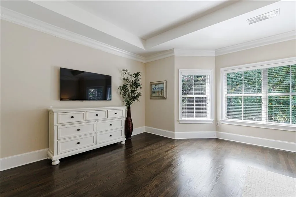 1219 Glenridge Place, Atlanta, Georgia 30342, 4 Bedrooms Bedrooms, ,4 BathroomsBathrooms,Residential,Sold,1219 Glenridge Place,7446365