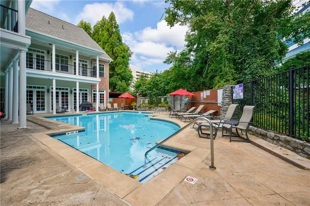 1219 Glenridge Place, Atlanta, Georgia 30342, 4 Bedrooms Bedrooms, ,4 BathroomsBathrooms,Residential,Sold,1219 Glenridge Place,7446365