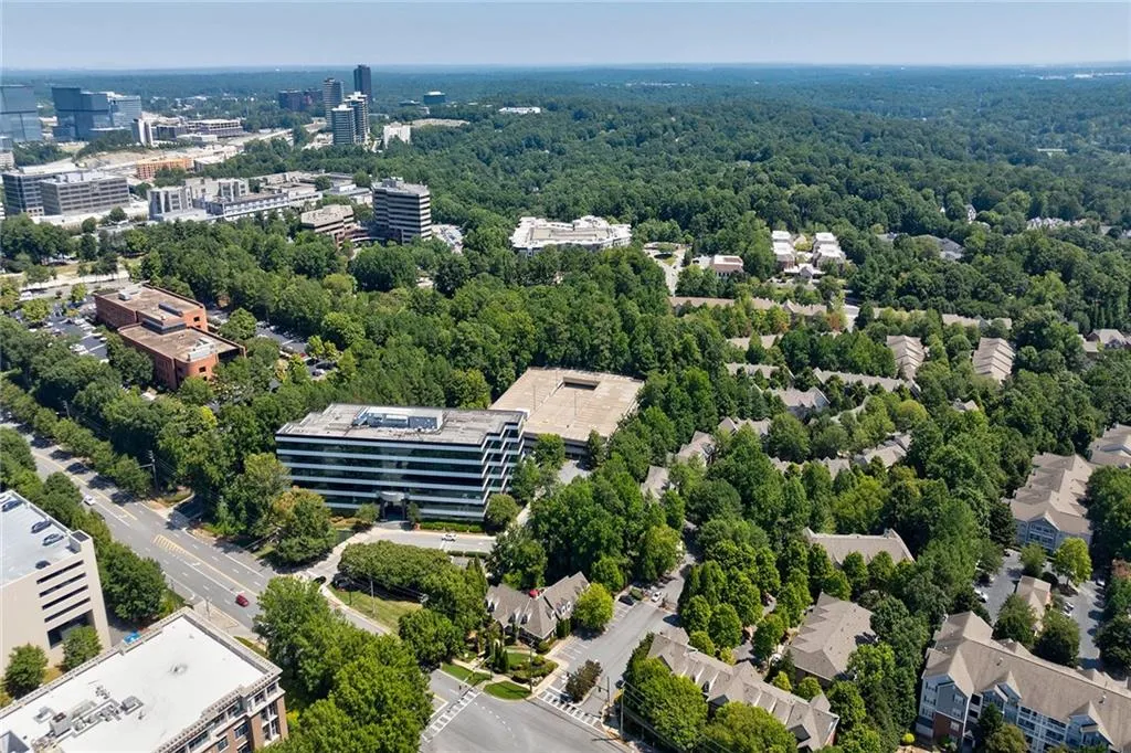 1219 Glenridge Place, Atlanta, Georgia 30342, 4 Bedrooms Bedrooms, ,4 BathroomsBathrooms,Residential,Sold,1219 Glenridge Place,7446365