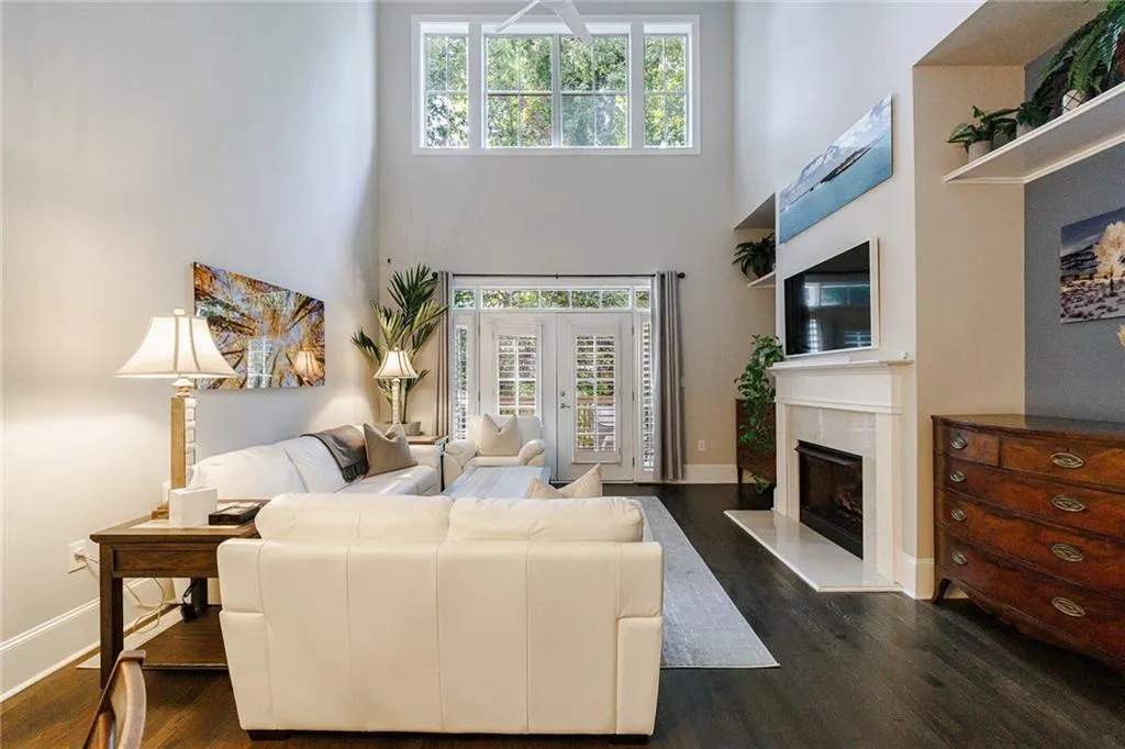 1219 Glenridge Place, Atlanta, Georgia 30342, 4 Bedrooms Bedrooms, ,4 BathroomsBathrooms,Residential,Sold,1219 Glenridge Place,7446365