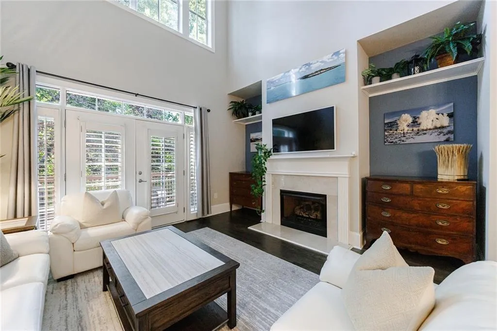 1219 Glenridge Place, Atlanta, Georgia 30342, 4 Bedrooms Bedrooms, ,4 BathroomsBathrooms,Residential,Sold,1219 Glenridge Place,7446365