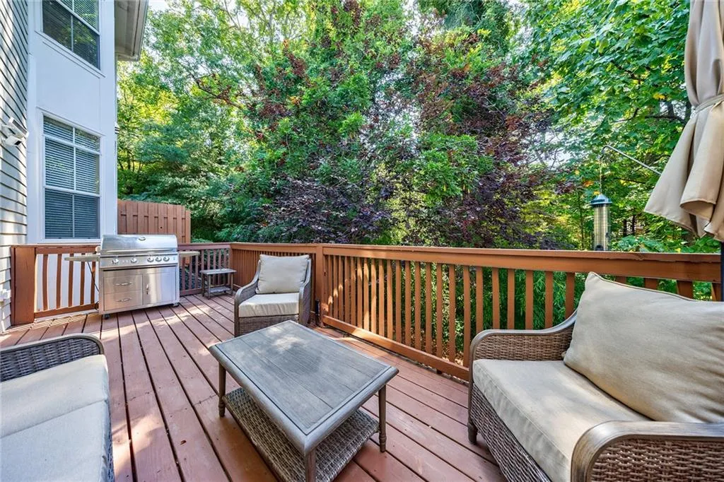 1219 Glenridge Place, Atlanta, Georgia 30342, 4 Bedrooms Bedrooms, ,4 BathroomsBathrooms,Residential,Sold,1219 Glenridge Place,7446365