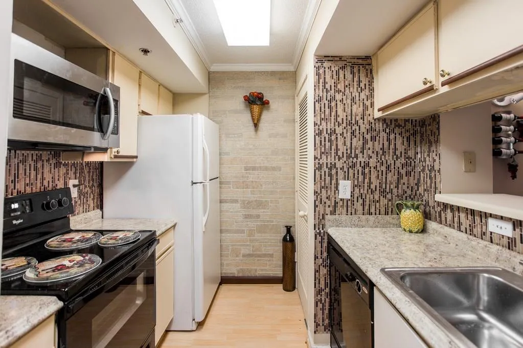 795 Hammond Drive Unit 803, Atlanta, Georgia 30328, 1 Bedroom Bedrooms, ,1 BathroomBathrooms,Residential,Sold,795 Hammond Drive Unit 803,5956974