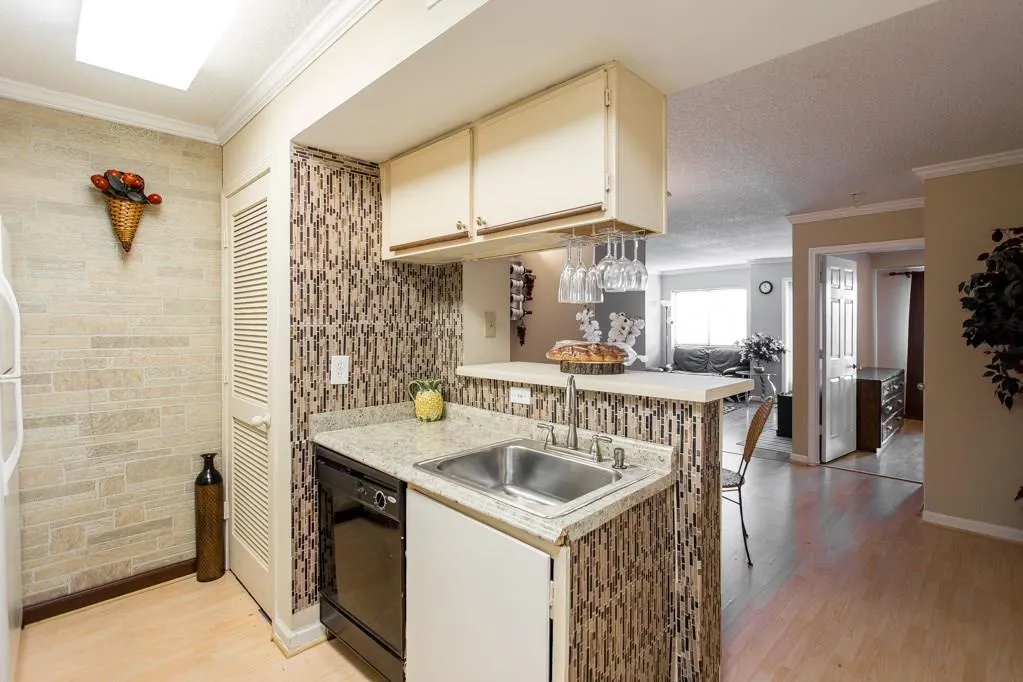 795 Hammond Drive Unit 803, Atlanta, Georgia 30328, 1 Bedroom Bedrooms, ,1 BathroomBathrooms,Residential,Sold,795 Hammond Drive Unit 803,5956974