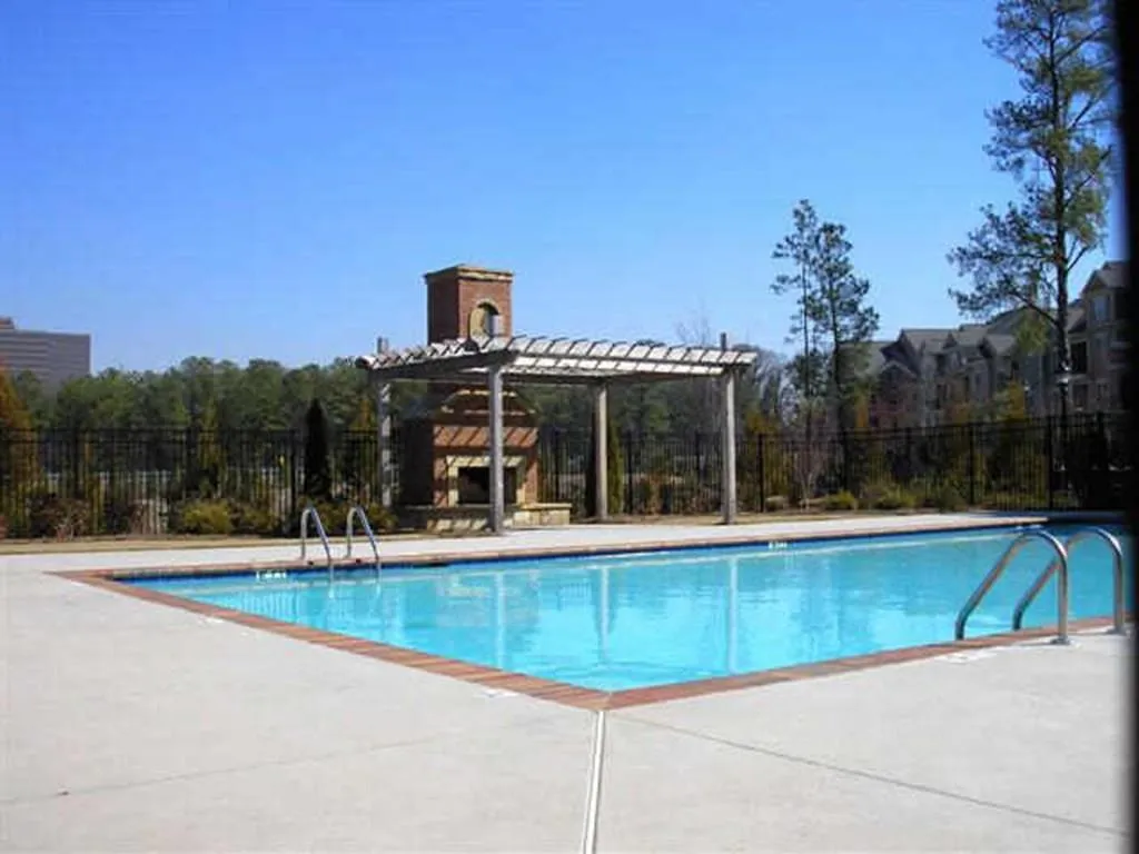 869 Perennial Drive Unit 107, Atlanta, Georgia 30328, 2 Bedrooms Bedrooms, ,2 BathroomsBathrooms,Residential,Sold,869 Perennial Drive Unit 107,5790077