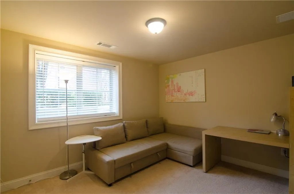 869 Perennial Drive Unit 107, Atlanta, Georgia 30328, 2 Bedrooms Bedrooms, ,2 BathroomsBathrooms,Residential,Sold,869 Perennial Drive Unit 107,5790077
