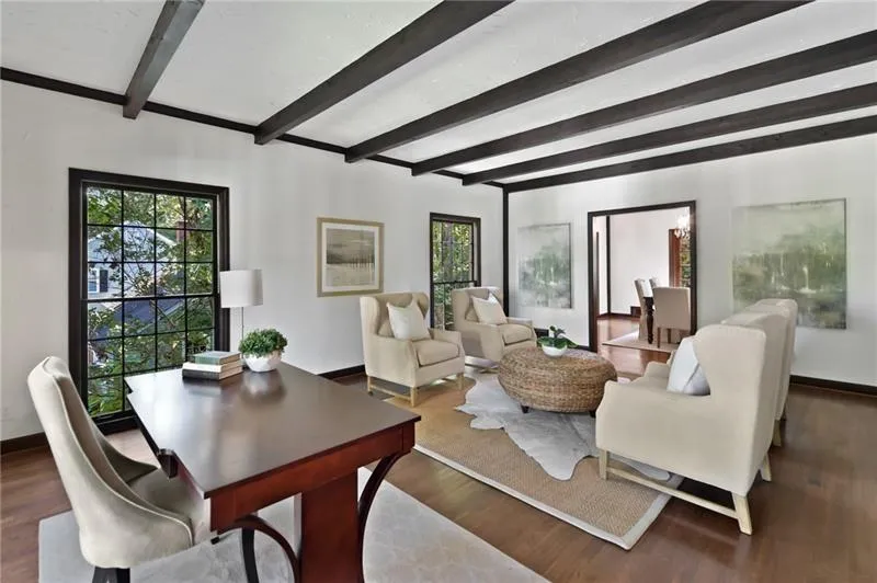 100 River Court Parkway, Sandy Springs, Georgia 30328, 5 Bedrooms Bedrooms, ,4 BathroomsBathrooms,Residential,Sold,100 River Court Parkway,6799376