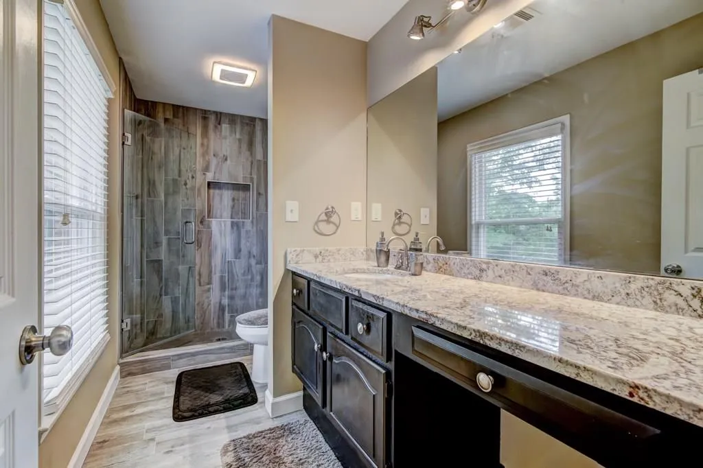 9043 Carroll Manor Drive, Sandy Springs, Georgia 30350, 2 Bedrooms Bedrooms, ,2 BathroomsBathrooms,Residential,Sold,9043 Carroll Manor Drive,6050983