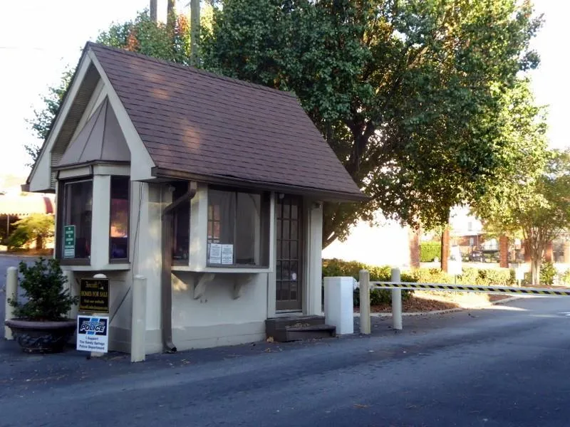 6851 Roswell Road Unit K-11, Atlanta, Georgia 30328, 2 Bedrooms Bedrooms, ,2 BathroomsBathrooms,Residential,Sold,6851 Roswell Road Unit K-11,6556511