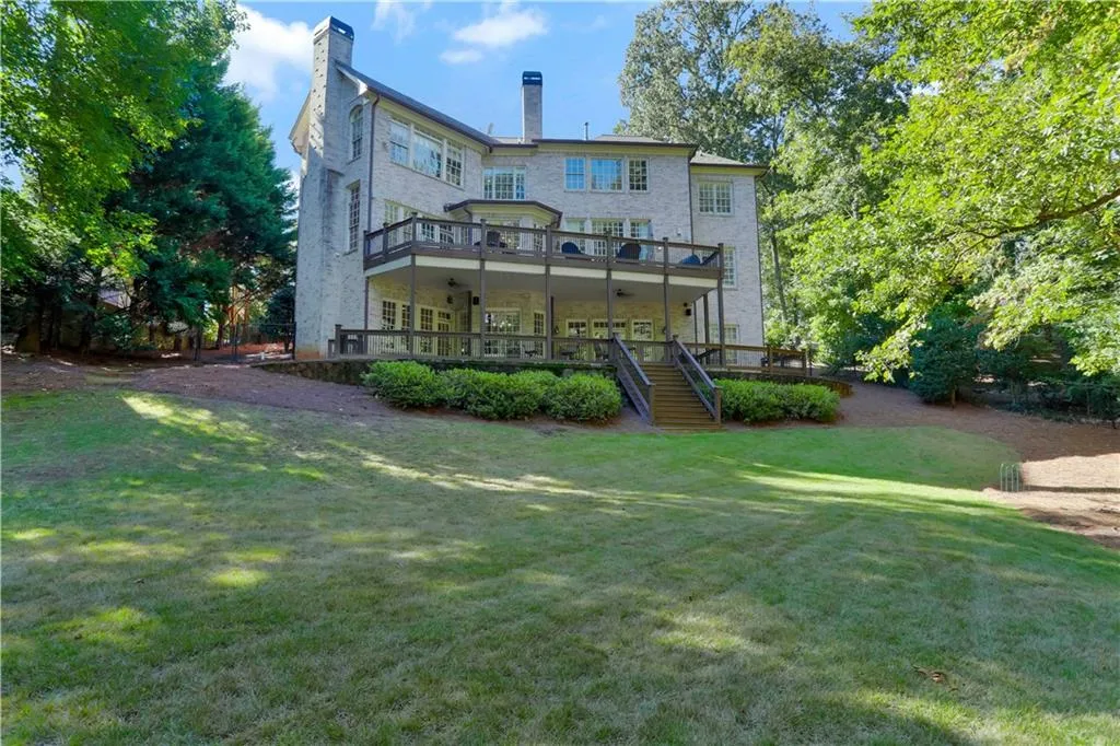 4583 Stella Drive, Atlanta, Georgia 30327, 6 Bedrooms Bedrooms, ,5 BathroomsBathrooms,Residential,Sold,4583 Stella Drive,6788540