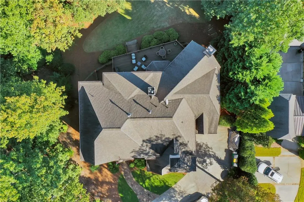 4583 Stella Drive, Atlanta, Georgia 30327, 6 Bedrooms Bedrooms, ,5 BathroomsBathrooms,Residential,Sold,4583 Stella Drive,6788540