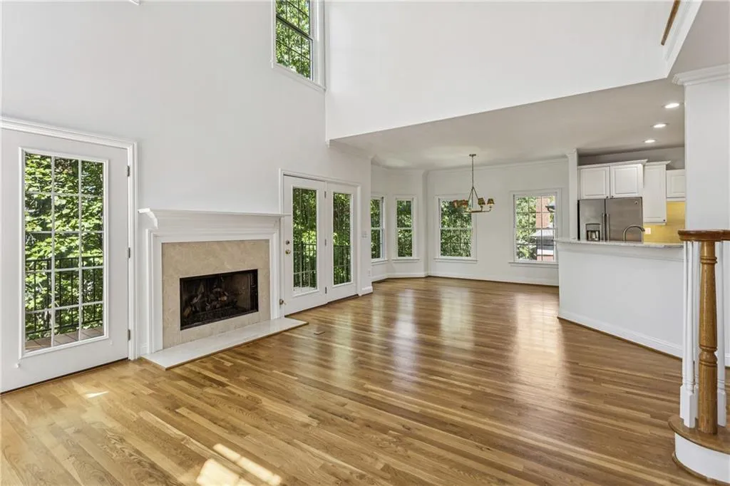 119 Brookview Circle, Atlanta, Georgia 30339, 4 Bedrooms Bedrooms, ,3 BathroomsBathrooms,Residential,For Sale,119 Brookview Circle,7639089
