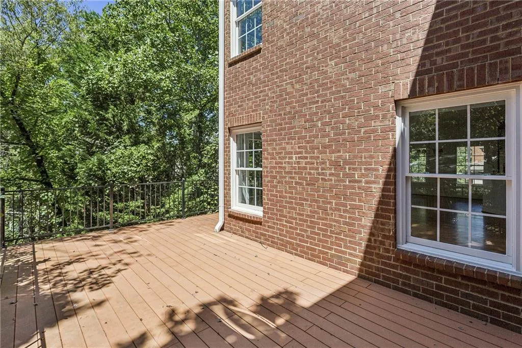 119 Brookview Circle, Atlanta, Georgia 30339, 4 Bedrooms Bedrooms, ,3 BathroomsBathrooms,Residential,For Sale,119 Brookview Circle,7639089