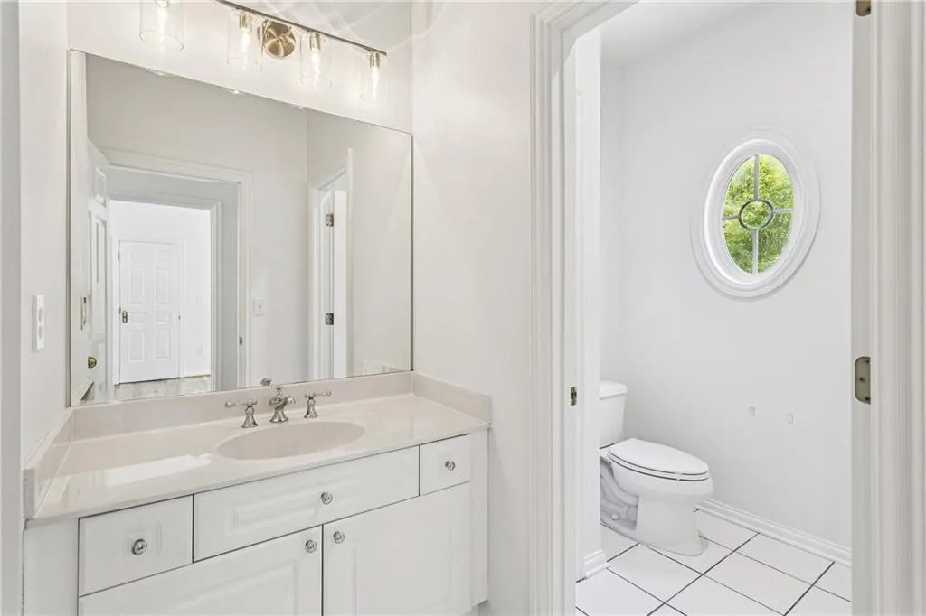 119 Brookview Circle, Atlanta, Georgia 30339, 4 Bedrooms Bedrooms, ,3 BathroomsBathrooms,Residential,For Sale,119 Brookview Circle,7639089