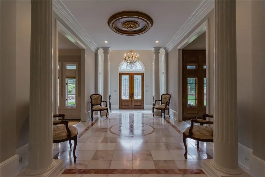 215 Lachaize Circle, Sandy Springs, Georgia 30327, 6 Bedrooms Bedrooms, ,5 BathroomsBathrooms,Residential,Sold,215 Lachaize Circle,6012793