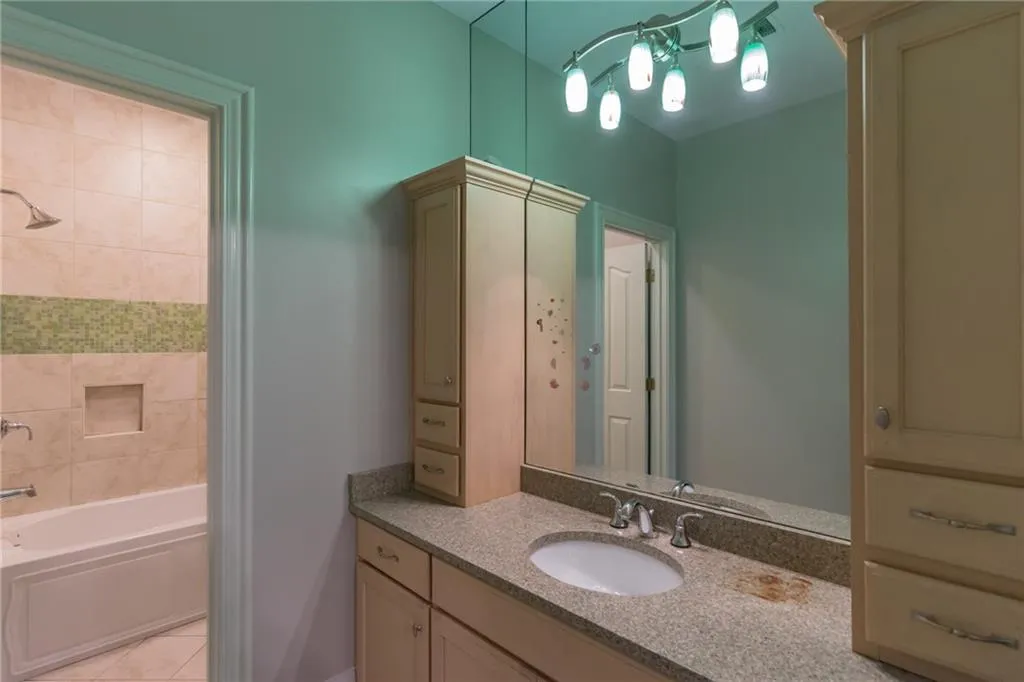 215 Lachaize Circle, Sandy Springs, Georgia 30327, 6 Bedrooms Bedrooms, ,5 BathroomsBathrooms,Residential,Sold,215 Lachaize Circle,6012793