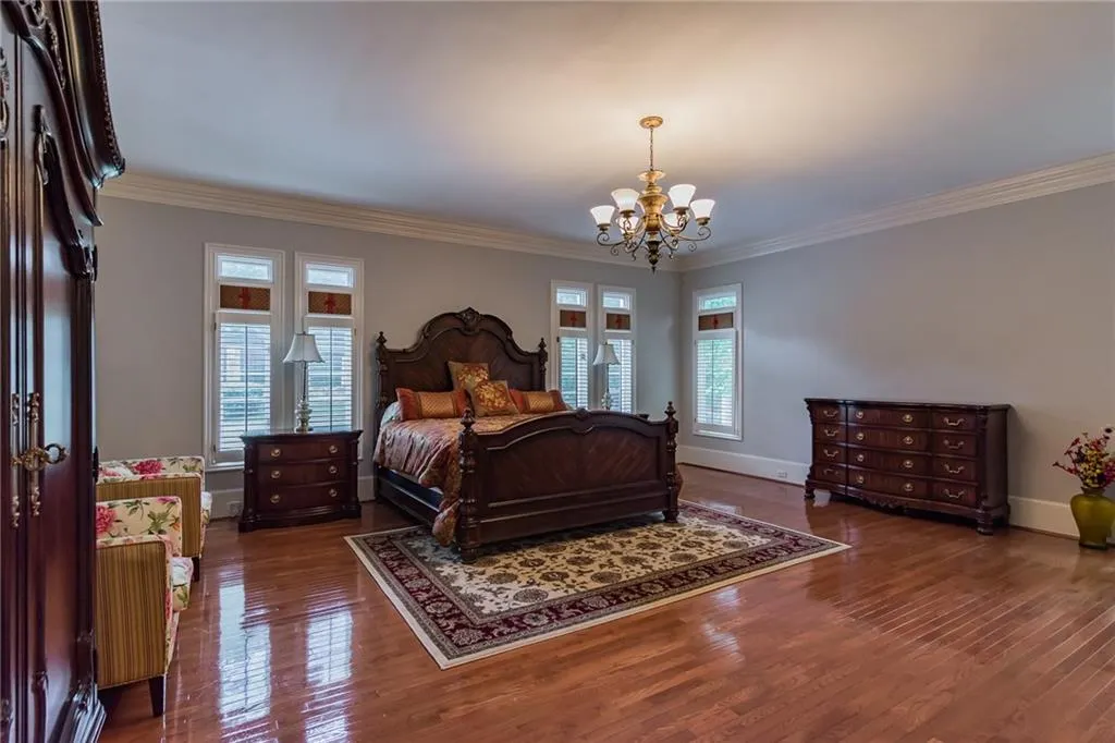 215 Lachaize Circle, Sandy Springs, Georgia 30327, 6 Bedrooms Bedrooms, ,5 BathroomsBathrooms,Residential,Sold,215 Lachaize Circle,6012793