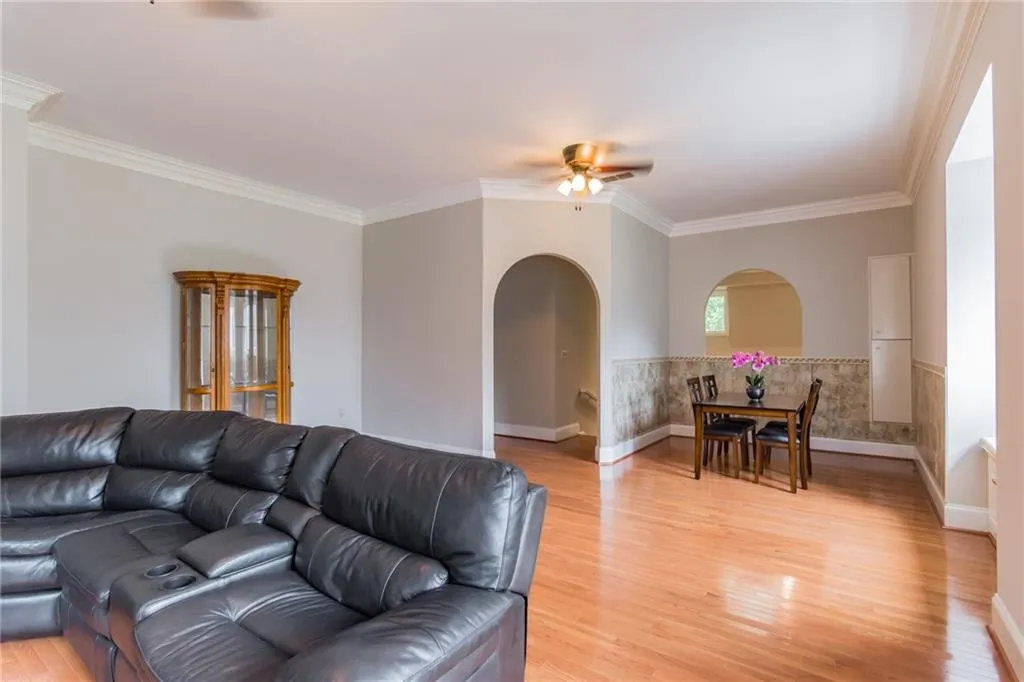 215 Lachaize Circle, Sandy Springs, Georgia 30327, 6 Bedrooms Bedrooms, ,5 BathroomsBathrooms,Residential,Sold,215 Lachaize Circle,6012793