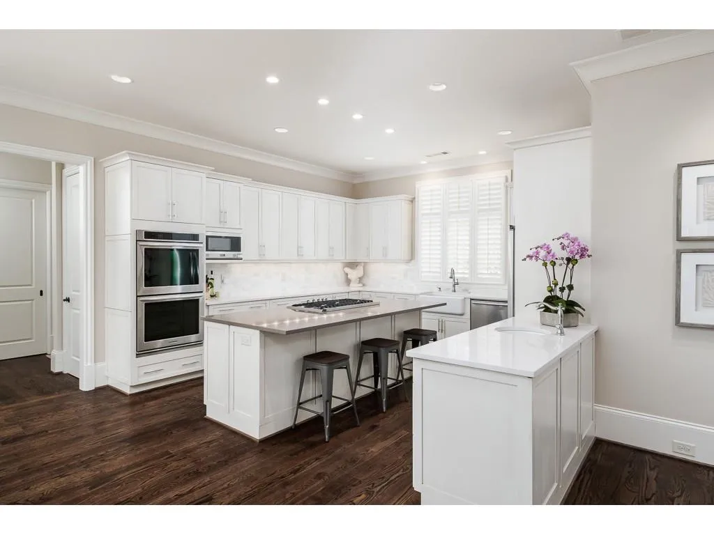 5375 High Point Manor, Atlanta, Georgia 30342, 3 Bedrooms Bedrooms, ,3 BathroomsBathrooms,Residential,Sold,5375 High Point Manor,6534062