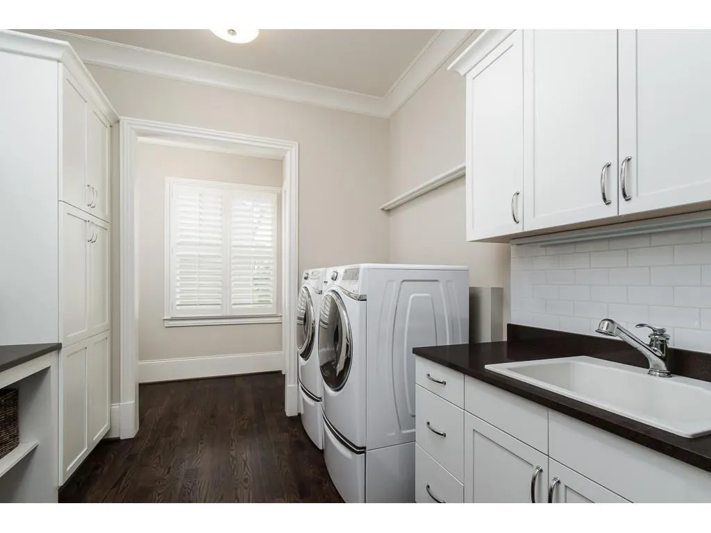 5375 High Point Manor, Atlanta, Georgia 30342, 3 Bedrooms Bedrooms, ,3 BathroomsBathrooms,Residential,Sold,5375 High Point Manor,6534062