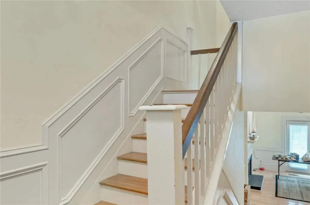 206 Brandywine Circle, Atlanta, Georgia 30350, 3 Bedrooms Bedrooms, ,3 BathroomsBathrooms,Residential,Sold,206 Brandywine Circle,7422244