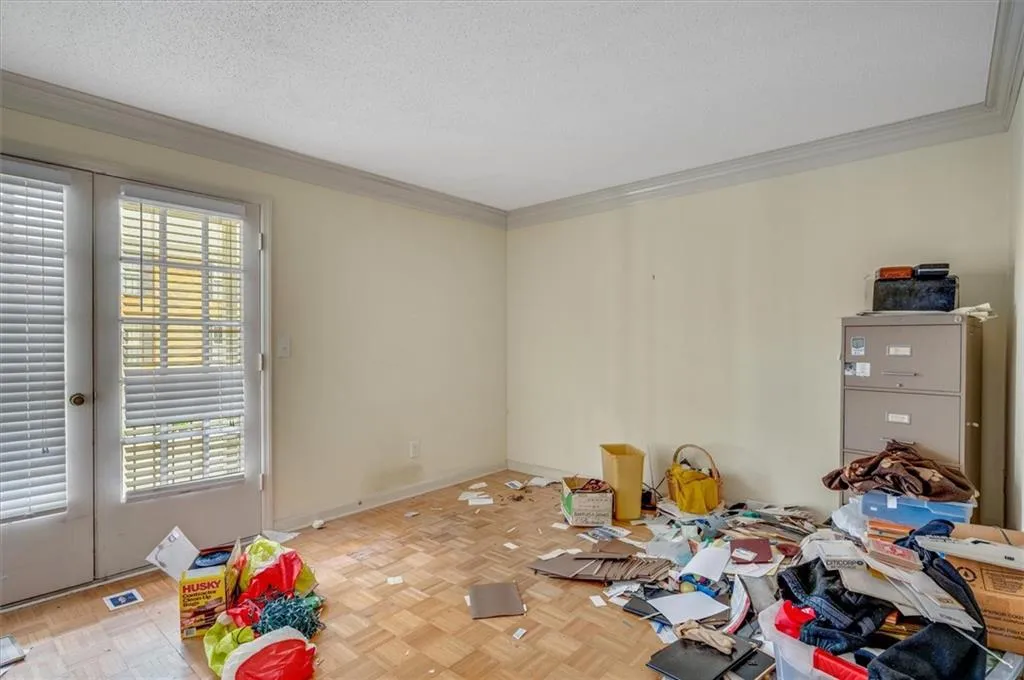 206 Brandywine Circle, Atlanta, Georgia 30350, 3 Bedrooms Bedrooms, ,3 BathroomsBathrooms,Residential,Sold,206 Brandywine Circle,7422244