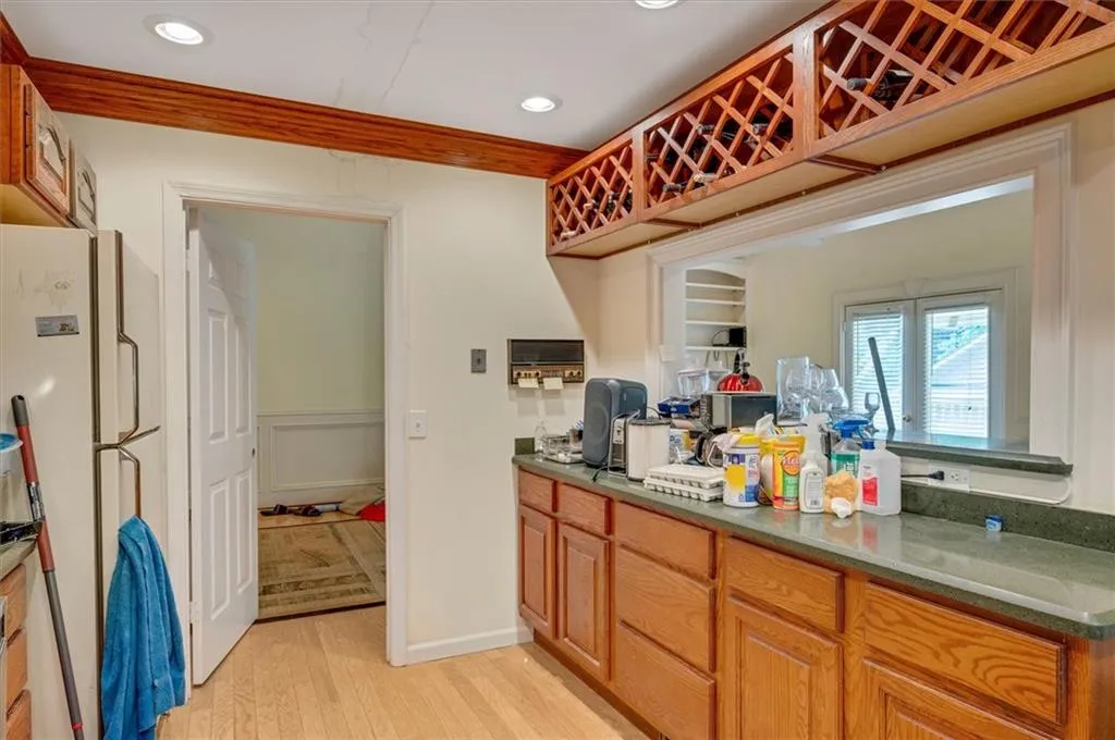 206 Brandywine Circle, Atlanta, Georgia 30350, 3 Bedrooms Bedrooms, ,3 BathroomsBathrooms,Residential,Sold,206 Brandywine Circle,7422244