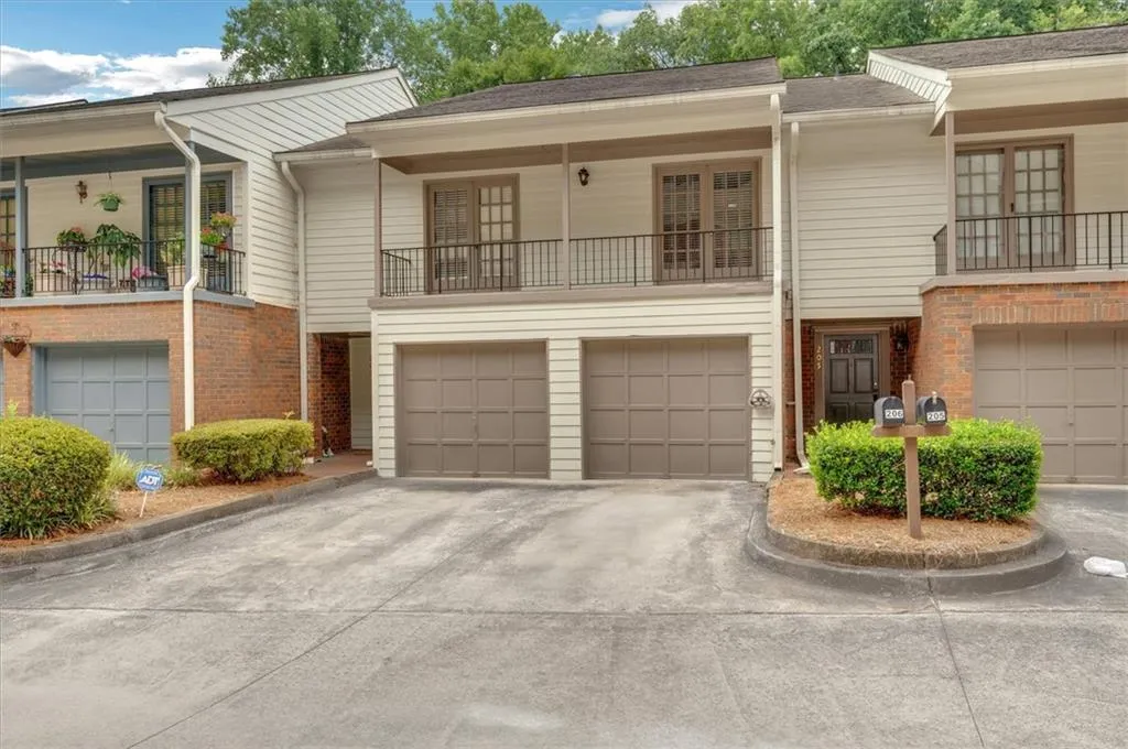 206 Brandywine Circle, Atlanta, Georgia 30350, 3 Bedrooms Bedrooms, ,3 BathroomsBathrooms,Residential,Sold,206 Brandywine Circle,7422244