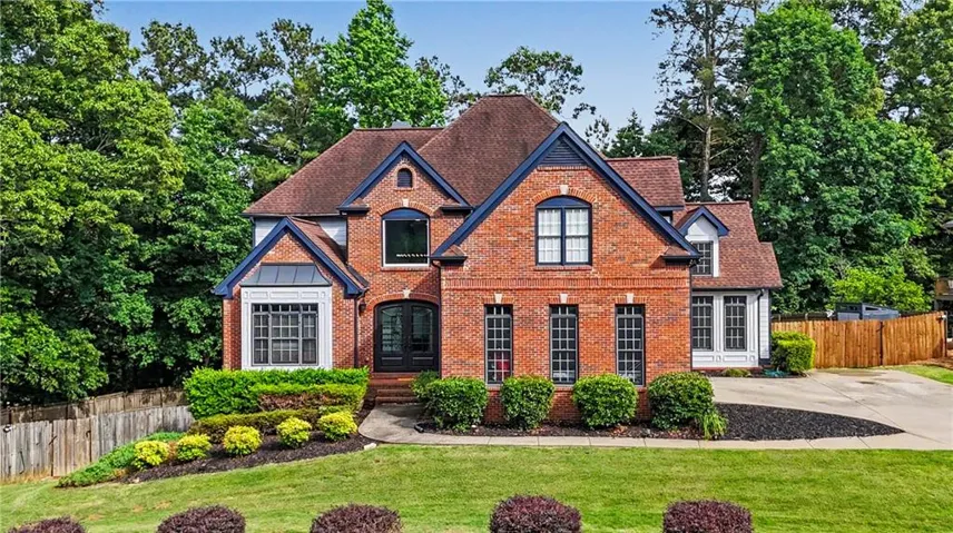 401 The Falls Of Cherokee Drive, Canton, Georgia 30114