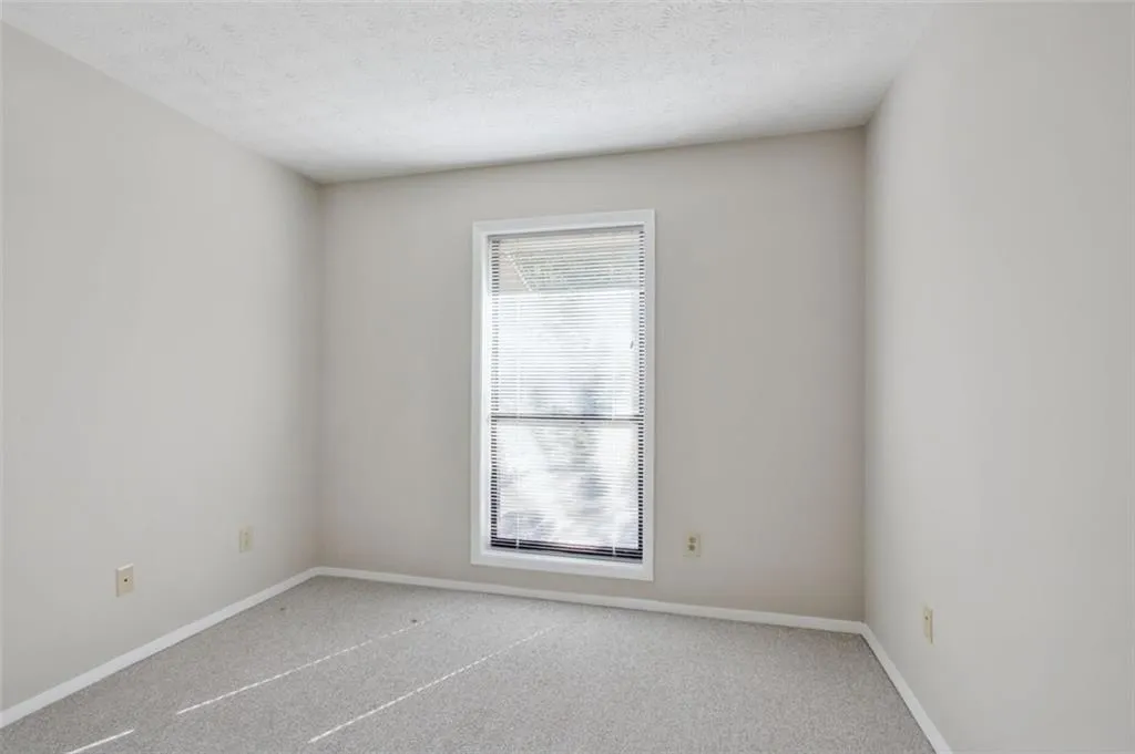 806 Woodcliff Drive, Atlanta, Georgia 30350, 2 Bedrooms Bedrooms, ,1 BathroomBathrooms,Residential,Sold,806 Woodcliff Drive,6958647