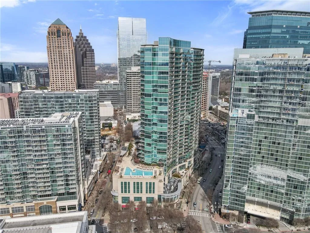 1080 Peachtree Street Unit 2406, Atlanta, Georgia 30309, 1 Bedroom Bedrooms, ,1 BathroomBathrooms,Residential,For Sale,1080 Peachtree Street Unit 2406,7518860
