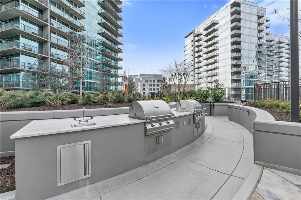 1080 Peachtree Street Unit 2406, Atlanta, Georgia 30309, 1 Bedroom Bedrooms, ,1 BathroomBathrooms,Residential,For Sale,1080 Peachtree Street Unit 2406,7518860