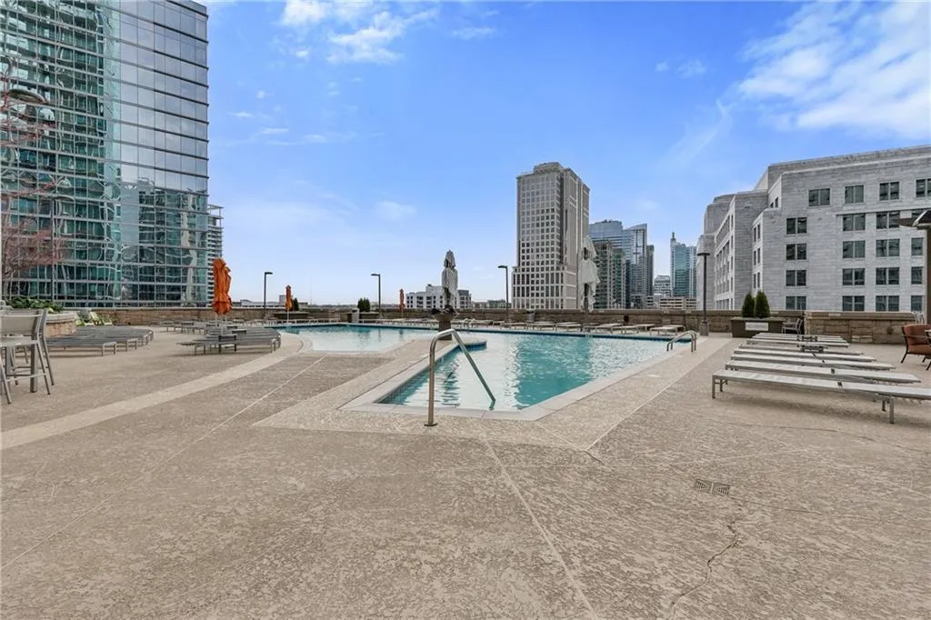 1080 Peachtree Street Unit 2406, Atlanta, Georgia 30309, 1 Bedroom Bedrooms, ,1 BathroomBathrooms,Residential,For Sale,1080 Peachtree Street Unit 2406,7518860