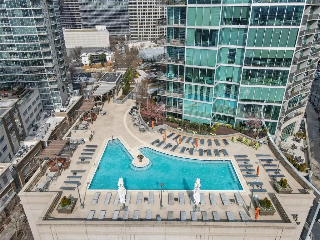 1080 Peachtree Street Unit 2406, Atlanta, Georgia 30309, 1 Bedroom Bedrooms, ,1 BathroomBathrooms,Residential,For Sale,1080 Peachtree Street Unit 2406,7518860
