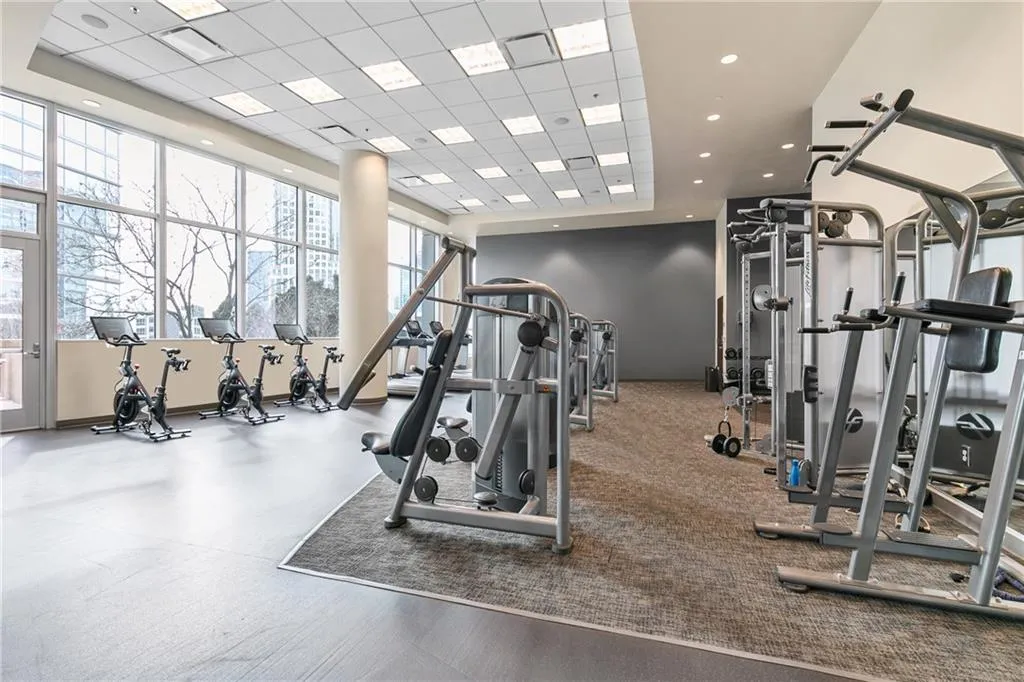 1080 Peachtree Street Unit 2406, Atlanta, Georgia 30309, 1 Bedroom Bedrooms, ,1 BathroomBathrooms,Residential,For Sale,1080 Peachtree Street Unit 2406,7518860