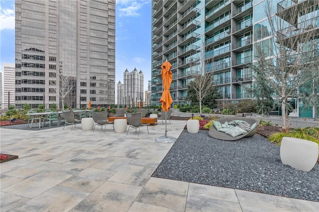 1080 Peachtree Street Unit 2406, Atlanta, Georgia 30309, 1 Bedroom Bedrooms, ,1 BathroomBathrooms,Residential,For Sale,1080 Peachtree Street Unit 2406,7518860